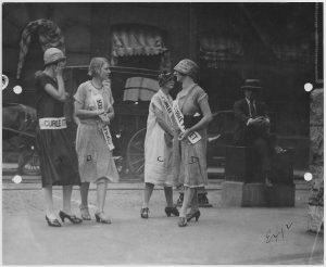 ST. LOUIS WOMEN, wearing their finest, picket at Curlee Clothing in the 1920s.