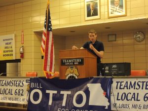 U.S. SENATE candidate Jason Kander, in a tight race with incumbent Republican Senator Roy Blunt, told Teamsters and other union members last week that Blunt and Congress aren’t doing their jobs. “If Senator Blunt isn’t going to do his job then he should be fired!” – Labor Tribune photo
